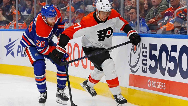 Leon Draisaitl (l.) im Duell gegen Erik Johnson von den Philadelphia Flyers.