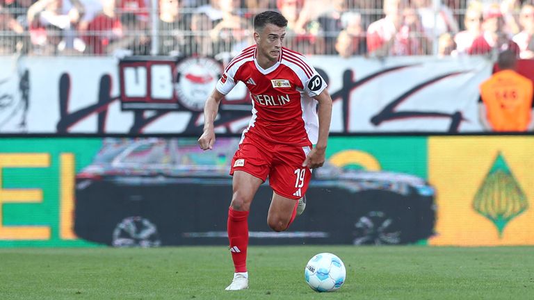 Janik Haberer bleibt Union Berlin erhalten.