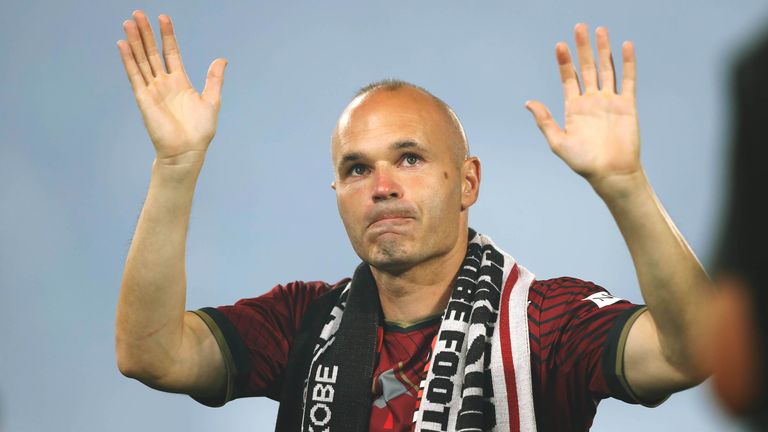 Andres Iniesta spielte vor seiner Zeit beim Emirates Club bei Vissel Kobe in Japan. 