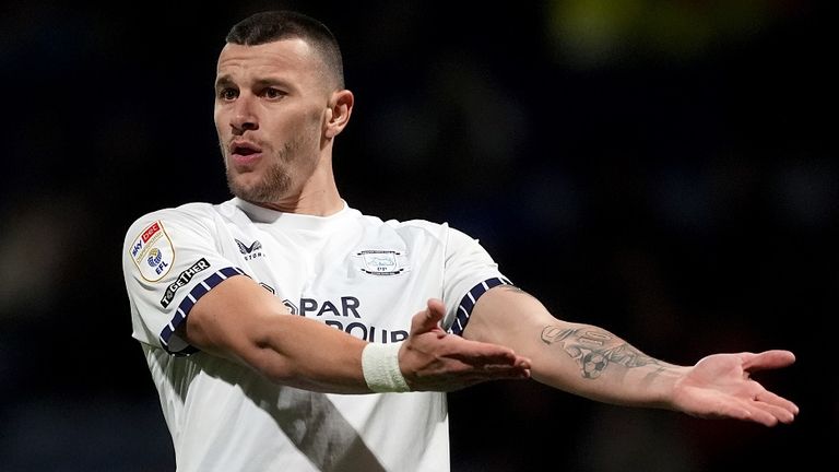 Milutin Osmajic wird Preston North End vorerst fehlen.