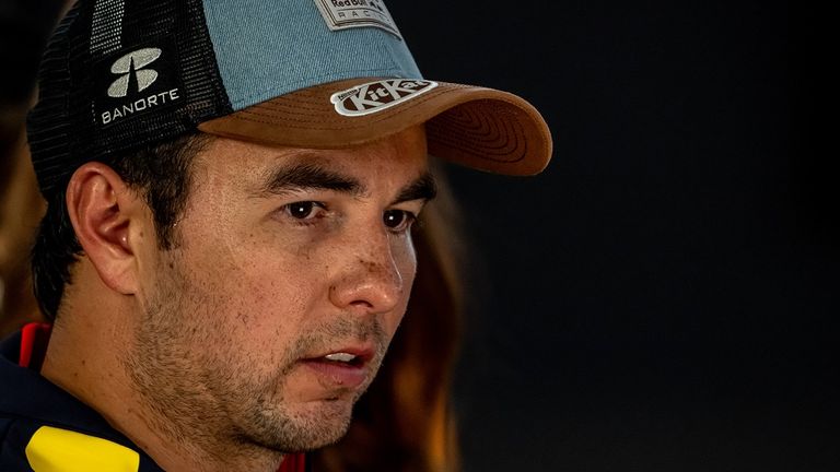 Red-Bull-Pilot Sergio Perez steht unter Druck.