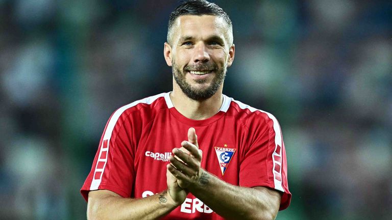 Lukas Podolski spielt seit Sommer 2021 für den polnischen Erstligisten Gornik Zabrze.