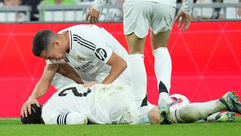 Real-Kapitän Dani Carvajal hat sich gegen Villarreal wohl schwer am Knie verletzt. 