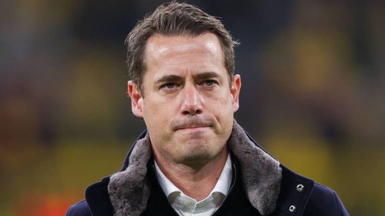 Lars Ricken meldet sich nach der BVB-Pleite in Augsburg zu Wort.