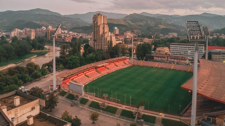 Das Bilino Polje Stadium befindet sich in der Stadt Zenica und wird vom NK Čelik und der bosnisch-herzegowinischen Fußballnationalmannschaft genutzt. 