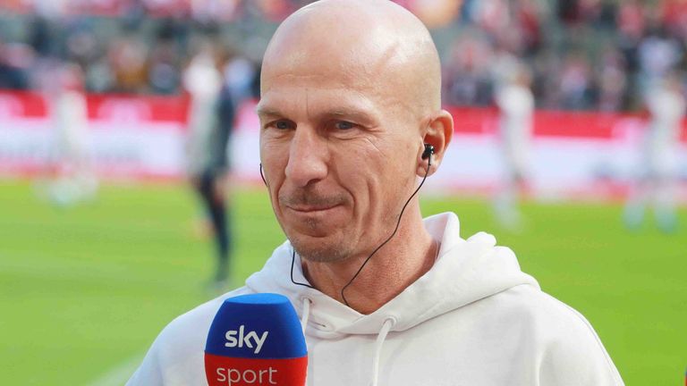 Kölns Trainer Gerhard Struber möchte mit dem Effzeh so schnell wie möglich in die Bundesliga aufsteigen.