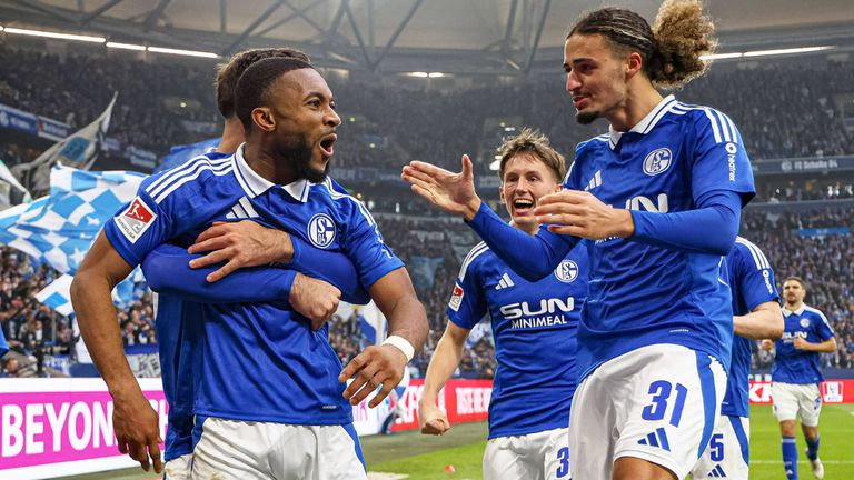 Der FC Schalke 04 verlässt in der 2. Bundesliga die Abstiegsplätze.