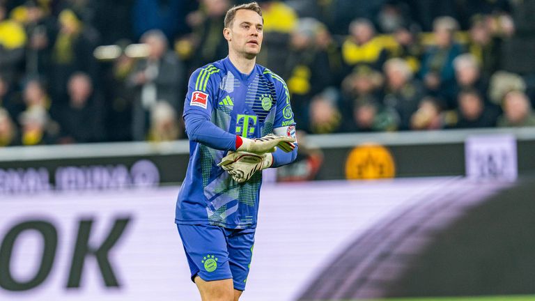 MANUEL NEUER: 