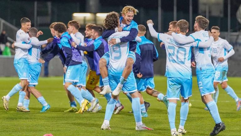 San Marino feiert den Auftsieg in der Nations League.