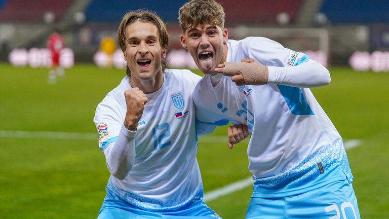 San Marino erlebt einen historischen Abend und steigt in die C-Liga der Nations League auf.