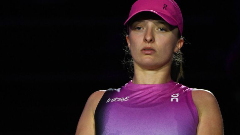 Iga Swiatek scheitert bei den WTA-Finals bereits in der Vorrunde. 