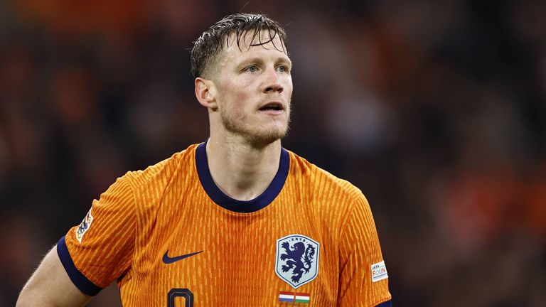 Wout Weghorst gerät nach seinemTorjubel im Nations-League-Spiel der Niederlande gegen Ungarn in die Kritik.