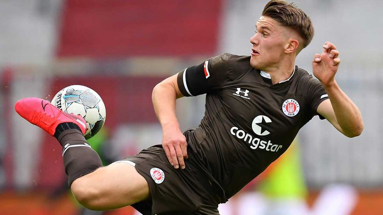 Viktor Gyökeres spielte in der Saison 2019/20 für den FC St. Pauli und erzielte in 26 Spielen sieben Tore.