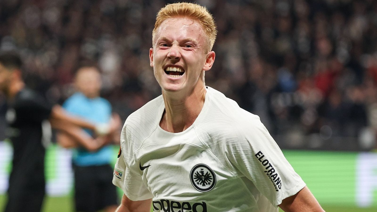 Hugo Larsson von Eintracht Frankfurt steht auf der Liste von Topklubs