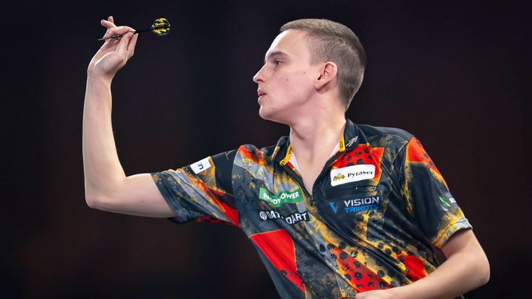 Ricardo Pietreczko bei der Darts-WM 2025 im Ally Pally.