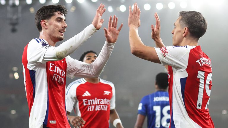 Kai Havertz (l.) sorgt für den Arsenal-Sieg gegen Ipswich Town.