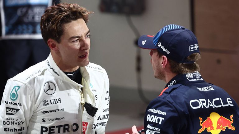 Max Verstappen (r.) kritisiert Mercedes-Pilot George Russell nach dem GP von Katar.