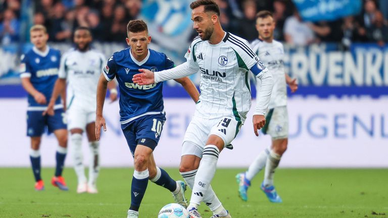 Marvin Wanitzek (links) und Kenan Karaman (rechts) haben die Sky Experten in der Hinrunde der 2. Bundesliga beeindruckt.