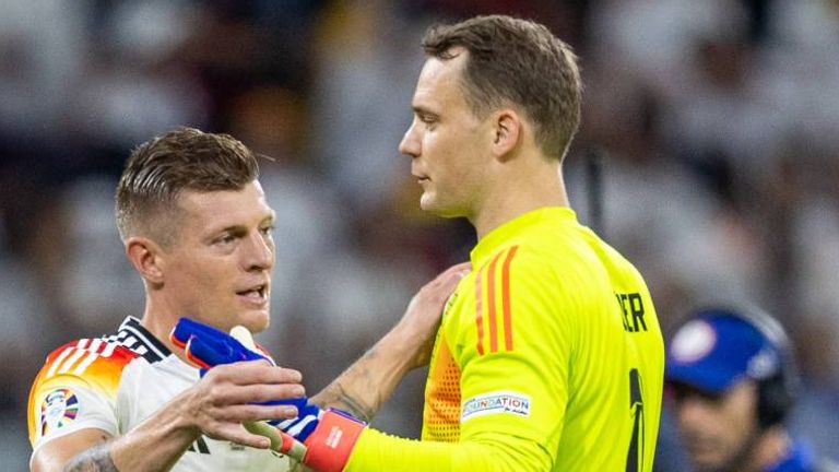 Toni Kroos richtete auf Instagram aufrichtende Worte an Manuel Neuer, nachdem der Torhüter gegen Leverkusen vom Platz gestellt wurde