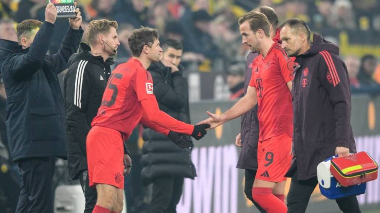 Im Topspiel gegen den BVB ersetzte Thomas Müller den verletzten Harry Kane nach einer guten halben Stunde.