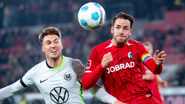 SC Freiburg gegen den VfL Wolfsburg.