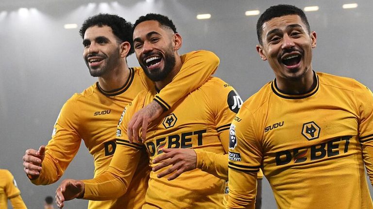 Matheus Cunha celebrates after scoring directly from a corner against Manchester United