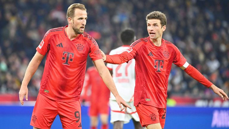 Der FC Bayern siegt im Testspiel deutlich beim FC Red Bull Salzburg.