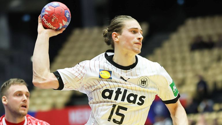 Juri Knorr hatte sich bei der Handball-WM zum Auftakt gegen Polen verletzt.