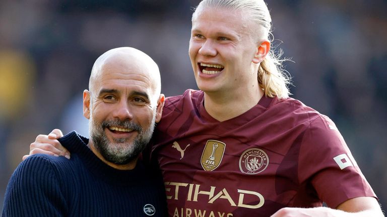 Pep Guardiola (l.) und Erling Haaland arbeiten erfolgreich zusammen bei Manchester City.