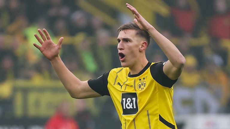 Nico Schlotterbeck fehlt dem BVB in nächster Zeit.