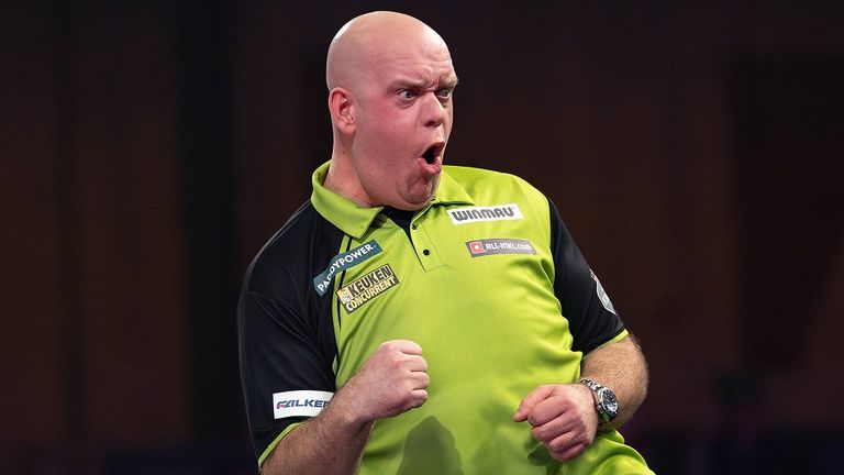 Michael van Gerwen jubelt im Viertelfinale der Darts-WM.