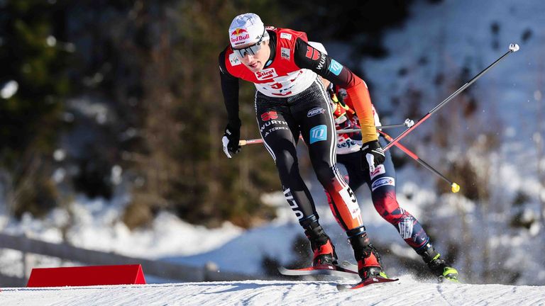 Vinzenz Geiger feiert im estnischen Otepää seinen sechsten Sieg.