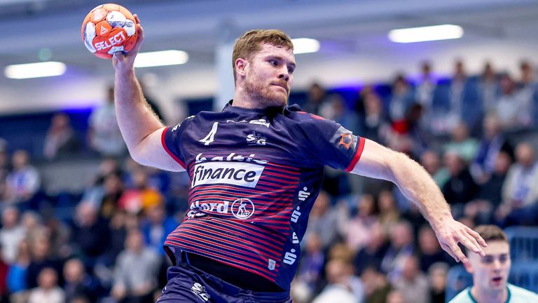 Der erfolgreichste Werfer des Abends: DHB-Kapitän Johannes Golla war beim Hauptrunden-Auftakt der European League beim VfL Gummersbach mit zehn Treffern der erfolgreichste Schütze. 