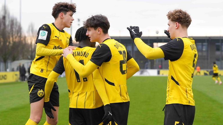 Die Dortmunder U19 empfängt die Junioren von RB Leipzig - LIVE im Free-Stream auf skysport.de und in der Sky Sport App,
