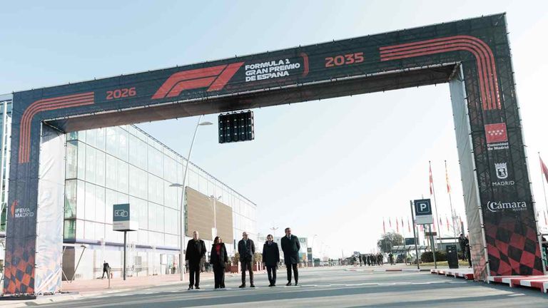 Die Formel-1-Rennstrecke in Madrid, bei der im kommenden Jahr der Grand Prix von Spanien ausgetragen wird, wird "Madring" heißen.