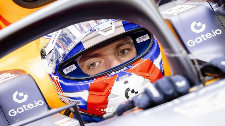 Max Verstappen muss über ein Million Euro für seine Superlizenz 2025 zahlen.