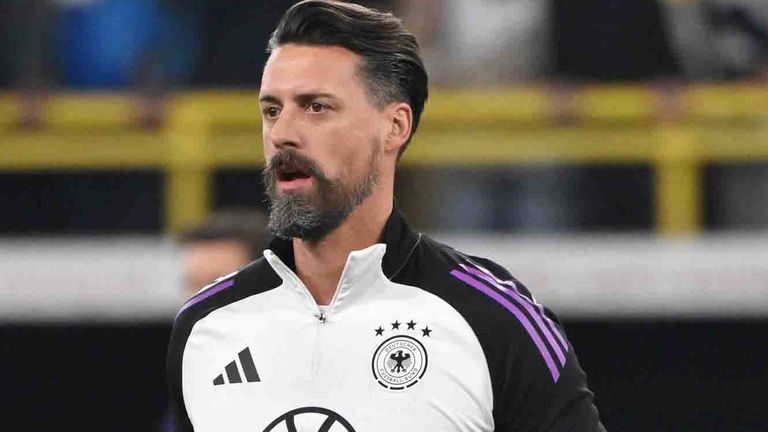 Sandro Wagner fungiert seit 2023 als Assistenztrainer von Bundestrainer Julian Nagelsmann.