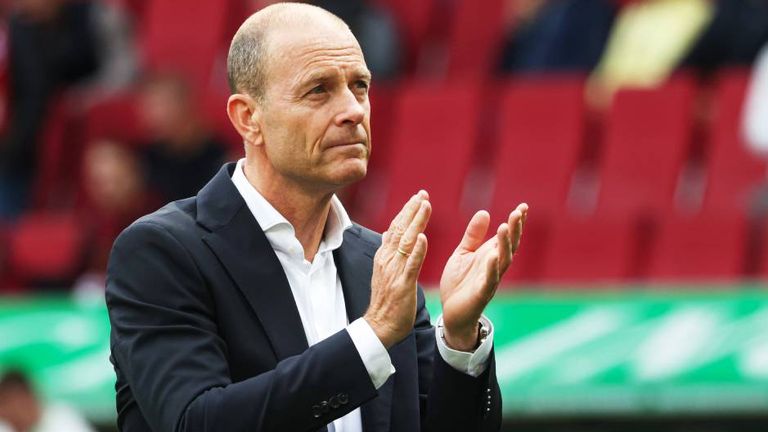 Jess Thorup könnte den FCA nach Sky Informationen verlassen. 