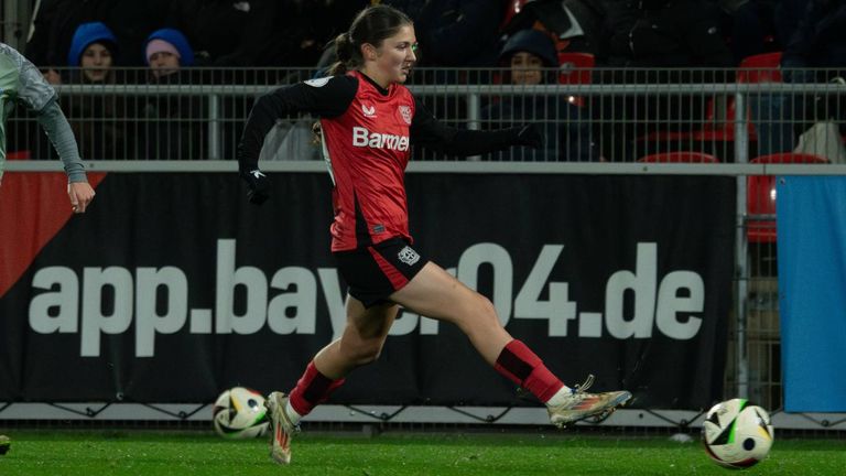 Ida Daedelow verlängert ihren Vertrag bei Bayer 04 Leverkusen.