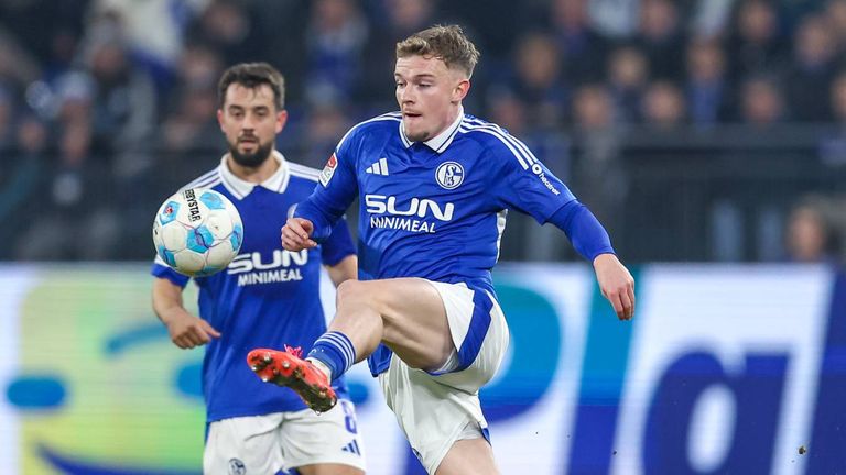 Derry John Murkin verlässt Schalke 04 und wechselt zum FC Utrecht.