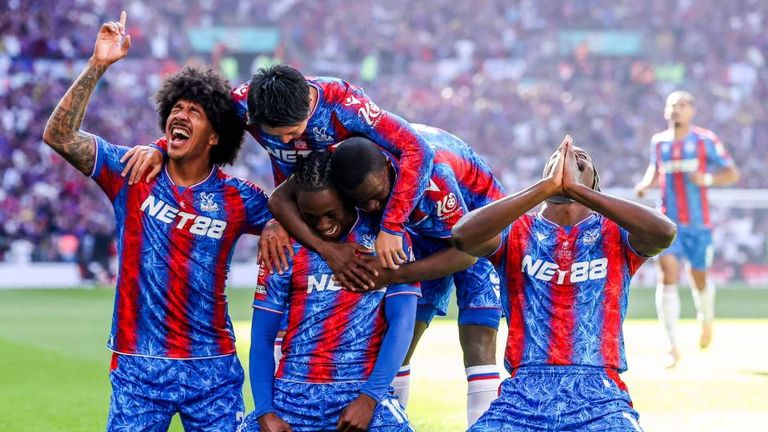 Crystal Palace gewinnt überraschend den FA Cup.
