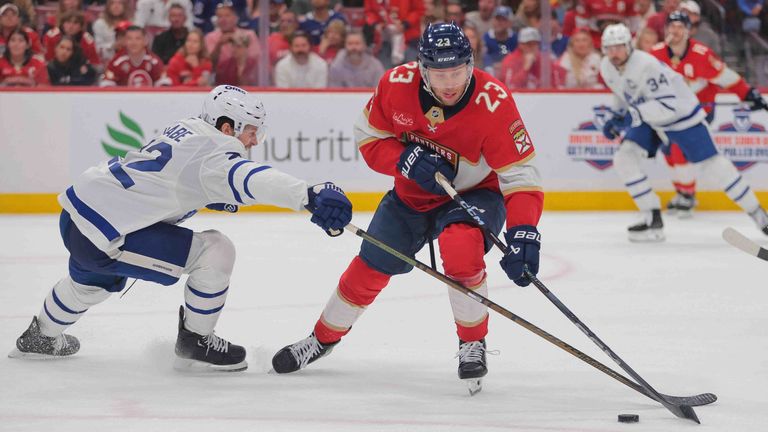 Die Florida Panthers besiegen die Toronto Maple Leafs nach Verlängerung.