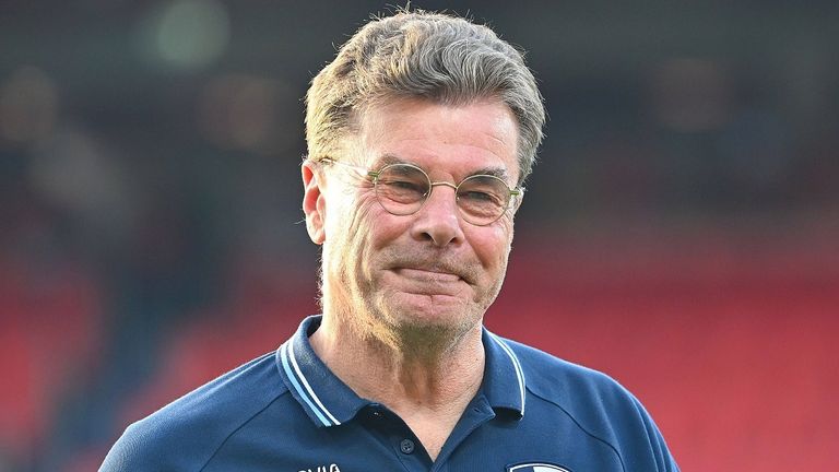 Dieter Hecking bleibt dem VfL Bochum ligaunabhängig erhalten.