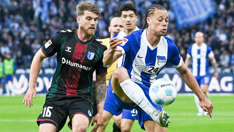 Herthas Derry Scherhant (r.) zieht es wohl in die Bundesliga.