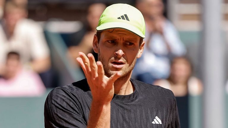 Hubert Hurkacz scheitert bei den French Open an seiner Auftakthürde.