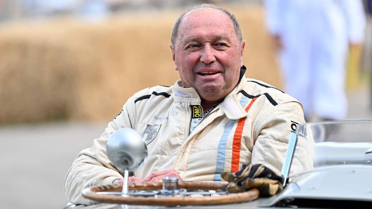 Der ehemalige Rennfahrer Jochen Mass ist gestorben.