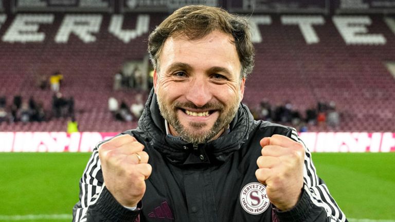 Jose Barcala ist neuer Trainer der Bayern-Frauen.