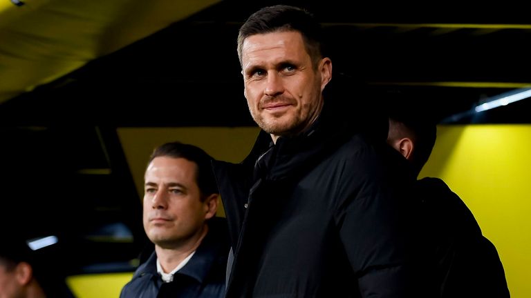 BVB-Sportdirektor Sebastian Kehl (r.) und Dortmunds Sport-Geschäftsführer Lars Ricken haben im Sommer viel vor.