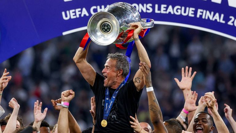 Luis Enrique gedenkt seiner verstorbenen Tochter nach dem Sieg in der Champions League.
