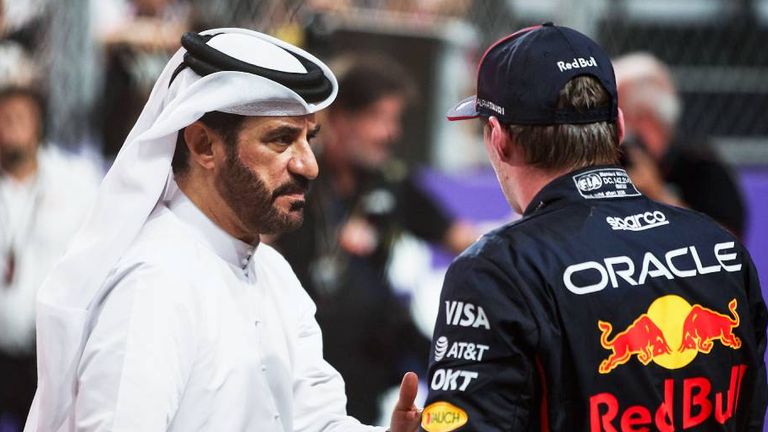 Auch Max Verstappen (r.) ist nicht glücklich mit dem neuen Strafenkatalog.